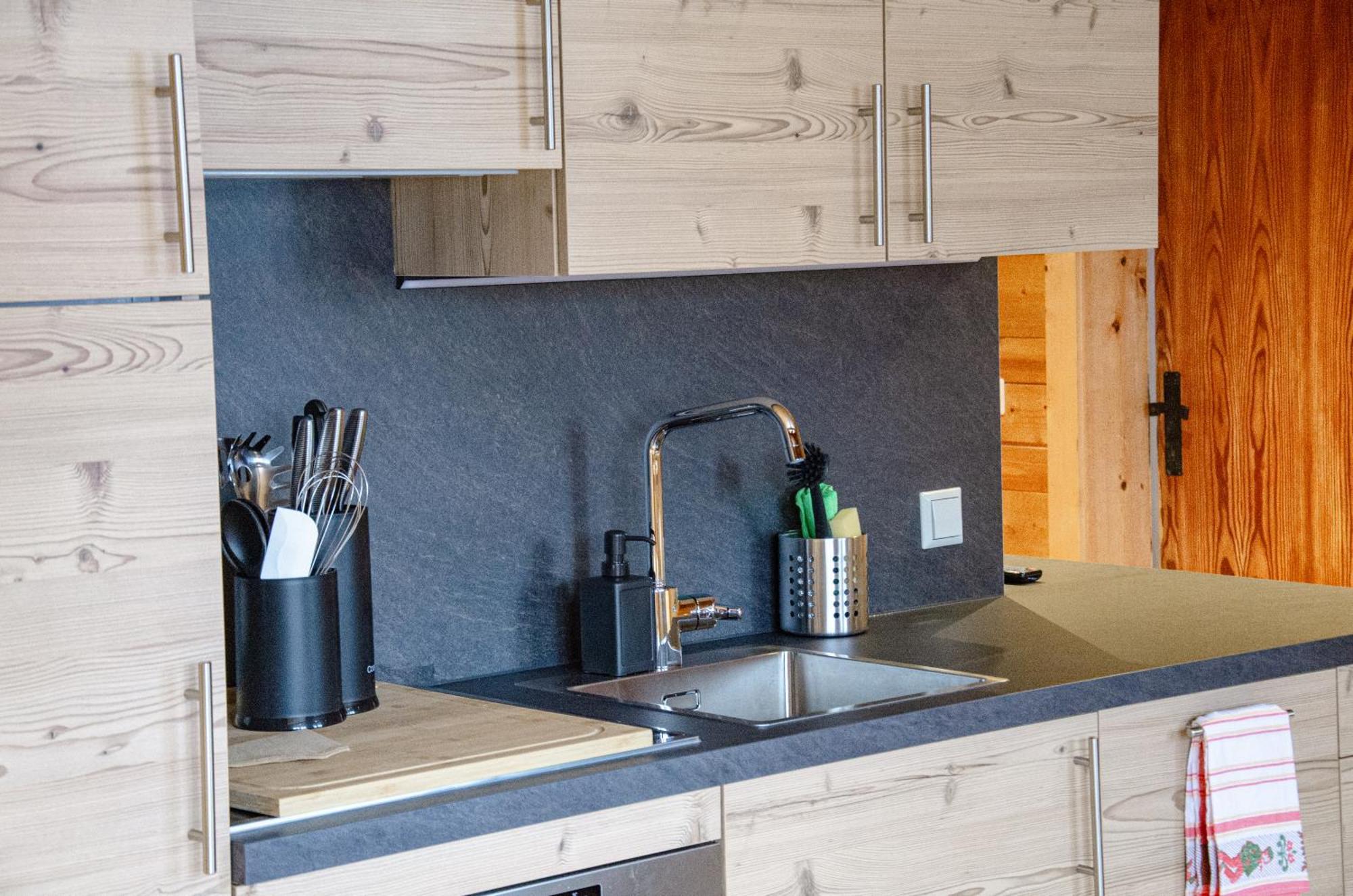 Stoanerhof Apartment Schladming Bagian luar foto