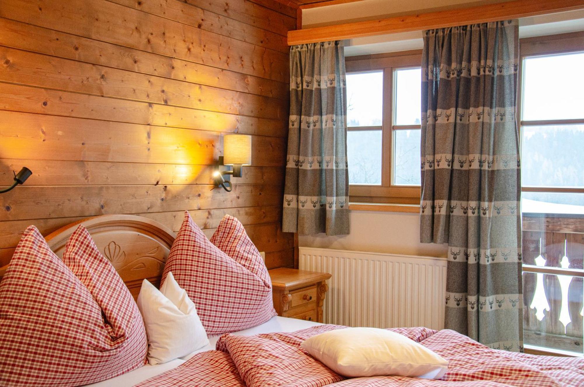 Stoanerhof Apartment Schladming Bagian luar foto